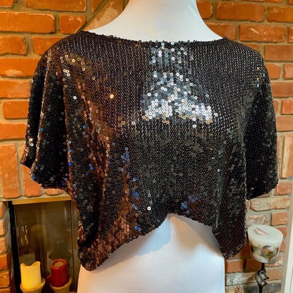 Foreign Exchange Tops - Hi Lo Shiny Black Cropped Sequin Shirt Top
